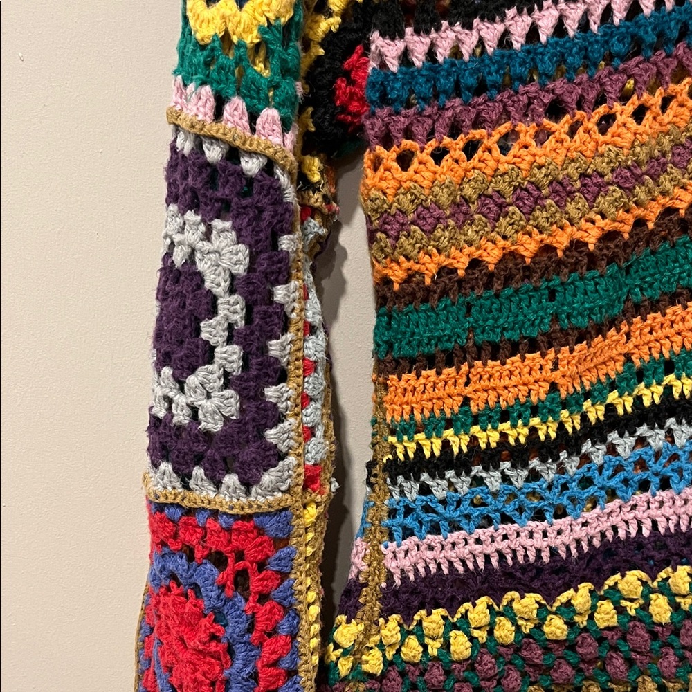 Vintage Express Multicolor Crochet Granny Square Sweater - Picture 4 of 8